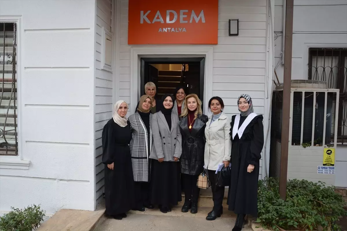 KaDEM’den ‘Şiddete Seyirci Kalma’ Çağrısı