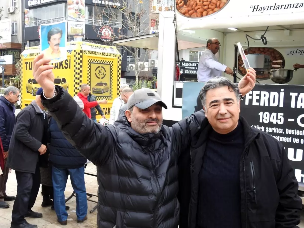 Ferdi Tayfur İçin Manisa’da Lokma Hayrı Düzenlendi